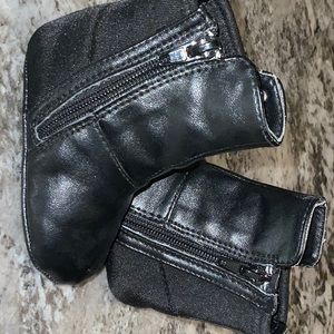 Adorable baby boots! Stuart Weitzman BLK Leather